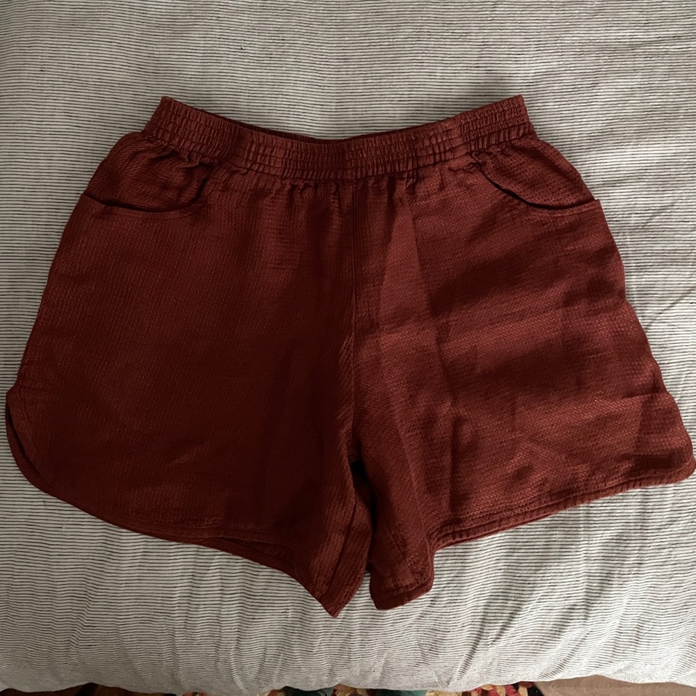 Linenfox Women's Jeri Waffle Linen Shorts